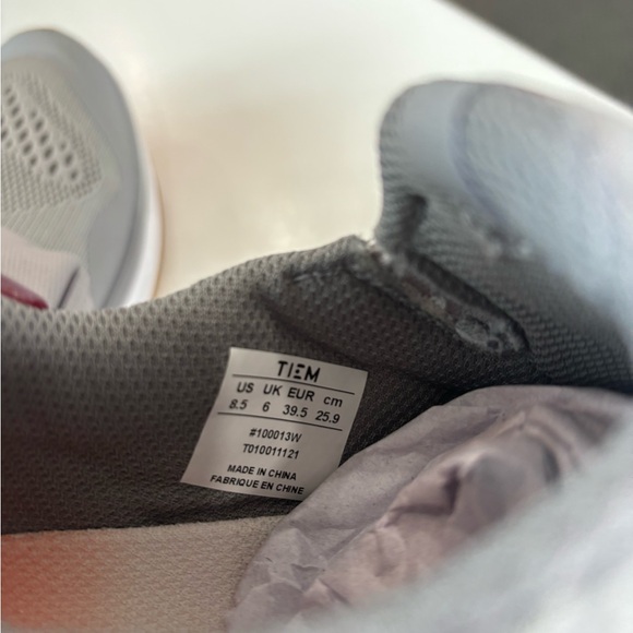 Tiem Slipstream - Picture 3 of 3